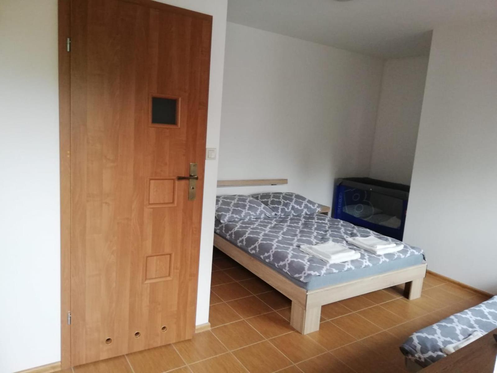 Pokoje U Iwonki - Barzowice Villa Eksteriør billede